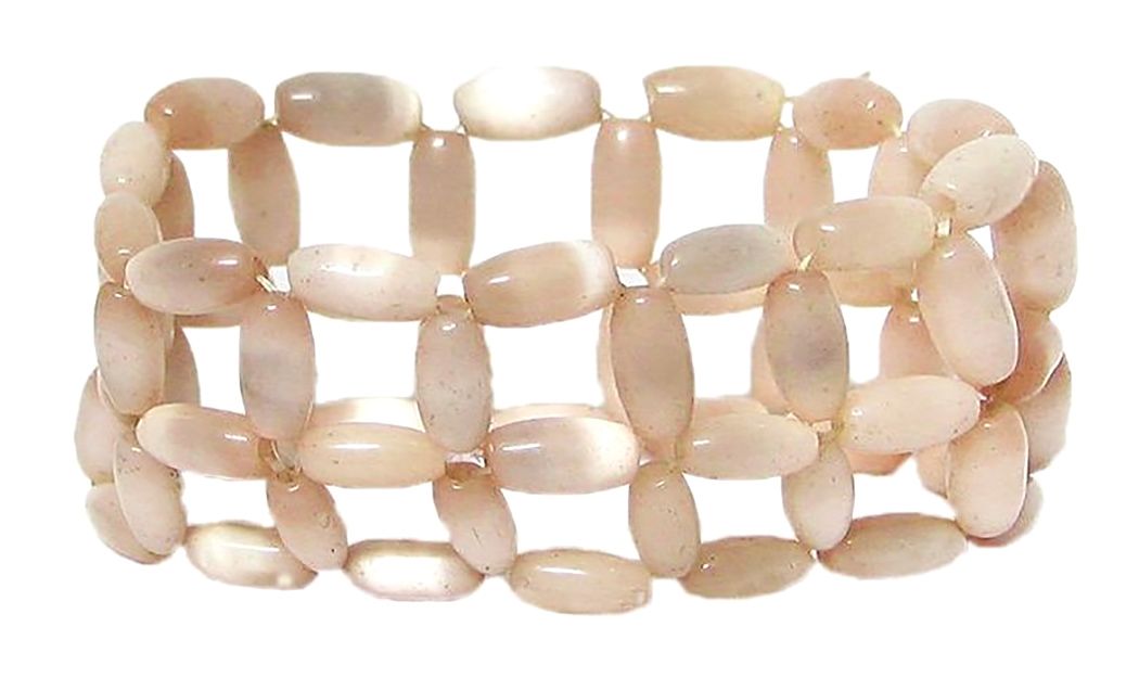 Acrylic beadS Bracelets , Women's Fashion, Jewelry & Organisers, Bracelets  on Carousell