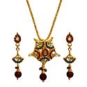 Gold Plated Kundan Work Pendant with Chain and Earrings