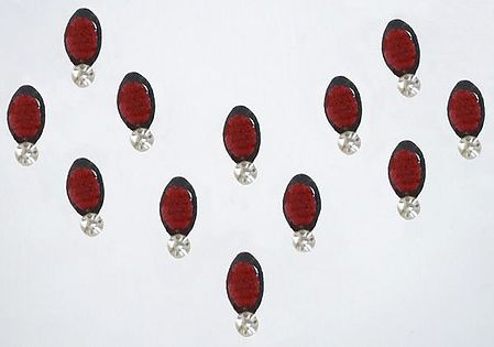 Red Oval Bindis