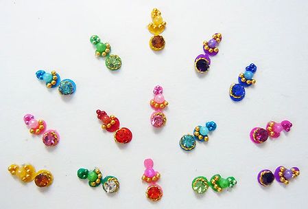 Small Bindis with Multicolor Stone