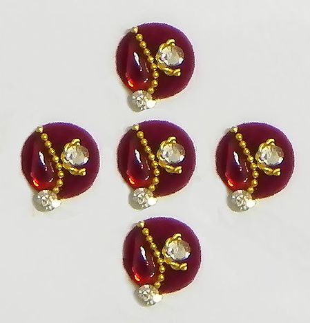 Maroon Round Bindis with Stone and Golden Design