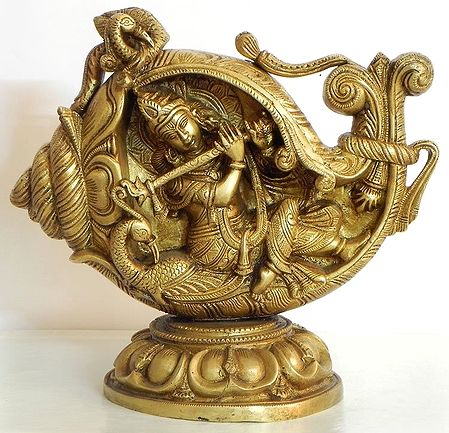 Murlidhara Krishna Sitting inside a Conch