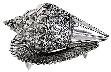 Metal Conch with Stand