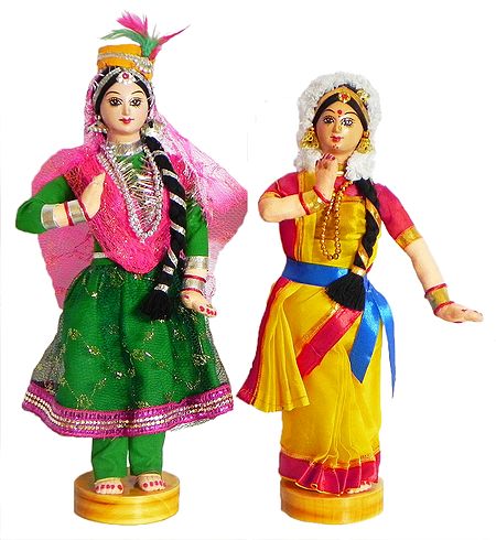 Kathak and Kuchipudi Dancers