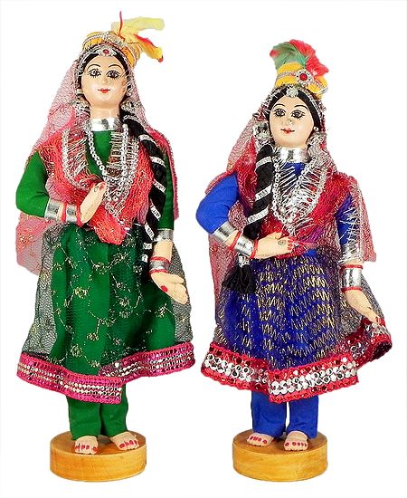 Pair of Kathak Dancers