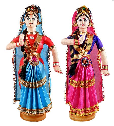 Pair of Kuchipudi Dancers