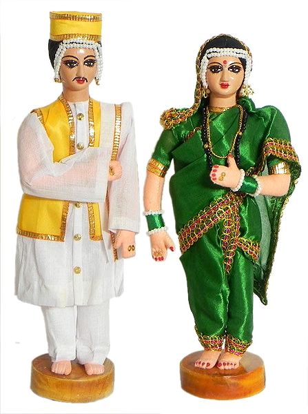 Maharashtrian Bride and Bridegroom
