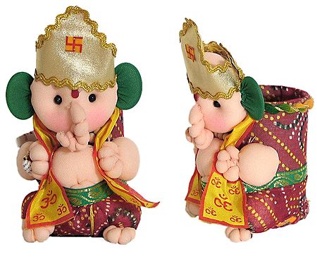 Ganesha as Priest - (Pen Stand)