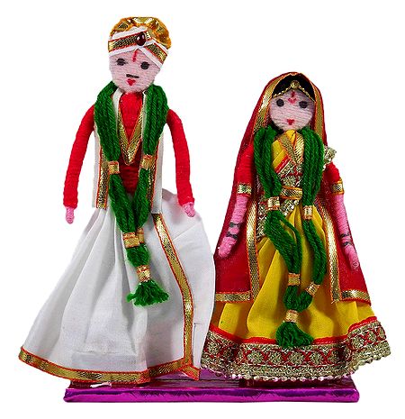 Bride and Bridegroom From Andhra Pradesh - Wire Doll