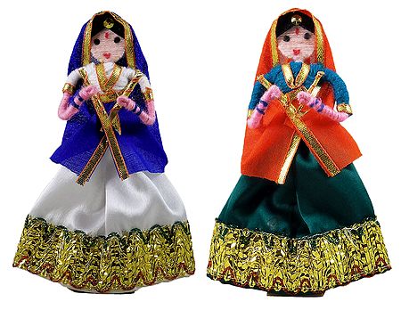 Dandiya Raas Dancers from Gujarat - Wire Doll