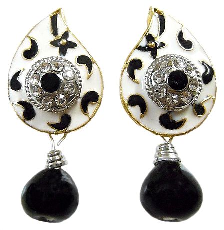Pair of Black and White Laquered Paisley Design Dangle Earrings