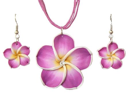 Magenta Rubber Flower Pendant in Thread Cord with Earrings