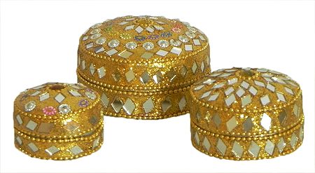 Set of Three Decorated Round Metal Golden Jewelry Box