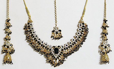Black and White Stone Studded Necklace with Earrings and Maang Tikka