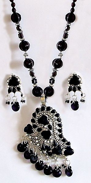 Black Stone Bead and Stone Studded Necklace with Earrings