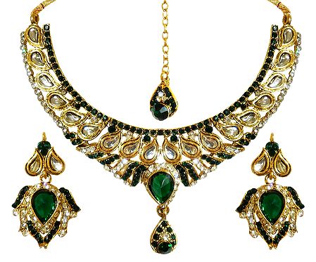 Faux Emerald and White Zirconia Studded Kundan Necklace Set with Mang Tika