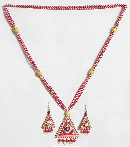 Red and Beige Wooden Bead Necklace with Jute Pendant and Earrings