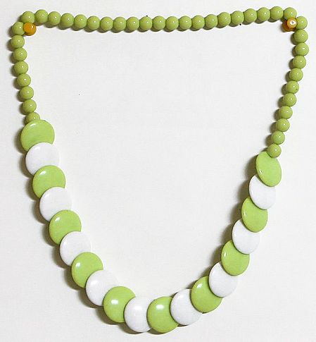 Light Green and White Bead Necklace