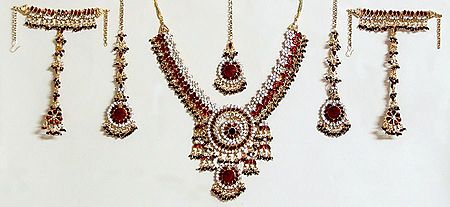 White and Maroon Stone Studded Necklace with Earrings, Ratanchur and Maang Tikka