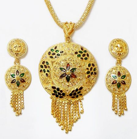 Gold Plated Chain with Lacquered Disc Pendant and Earrings