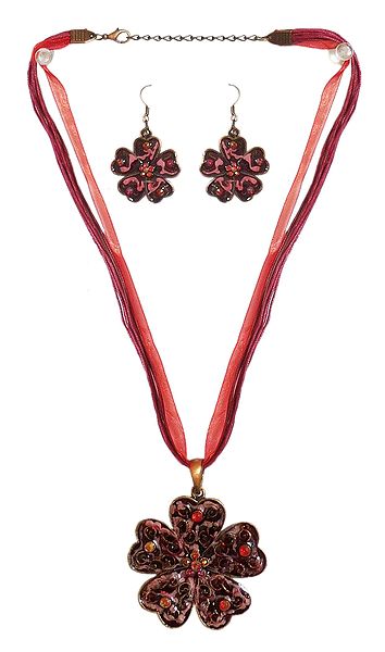 Metal Flower Pendant with Earrings