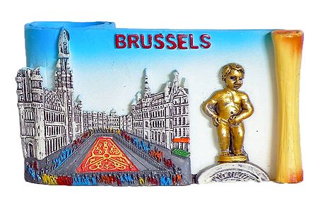 Brussel Scene with Pen Stand