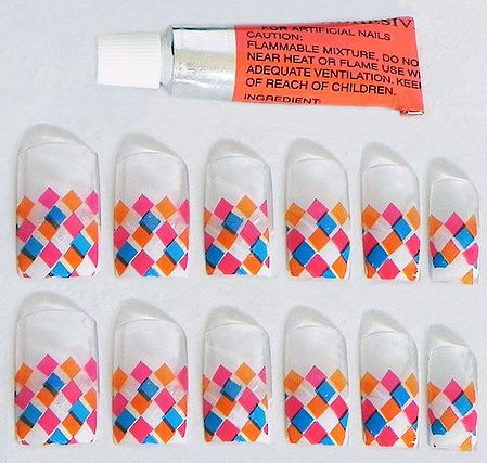 Artificial Designer Nails with Gum