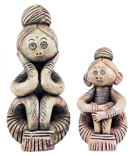 Thinking Mother and Daughter - Set of 2