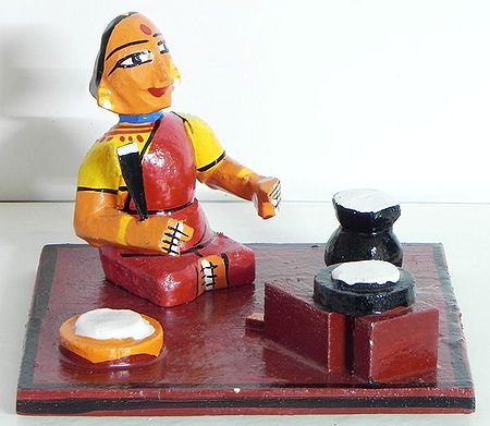 Village Woman Cooking Food - Kondapalli Doll