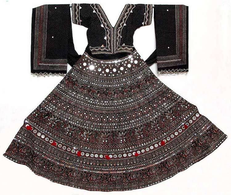 Navratri Black Gujarati Lehenga choli - Urban Wardrobe – UrbanWardrobe