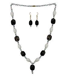 Bead Necklace with Earrings