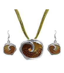 Laquered Metal Pendant with Earrings