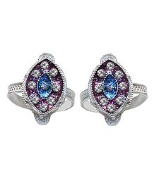 White Stone Studded on Blue and Maroon Laquered Diamond Shaped Adjustable Metal Toe Ring
