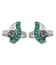 White Stone Studded on Green Laquered Paisley Design Adjustable Metal Toe Ring
